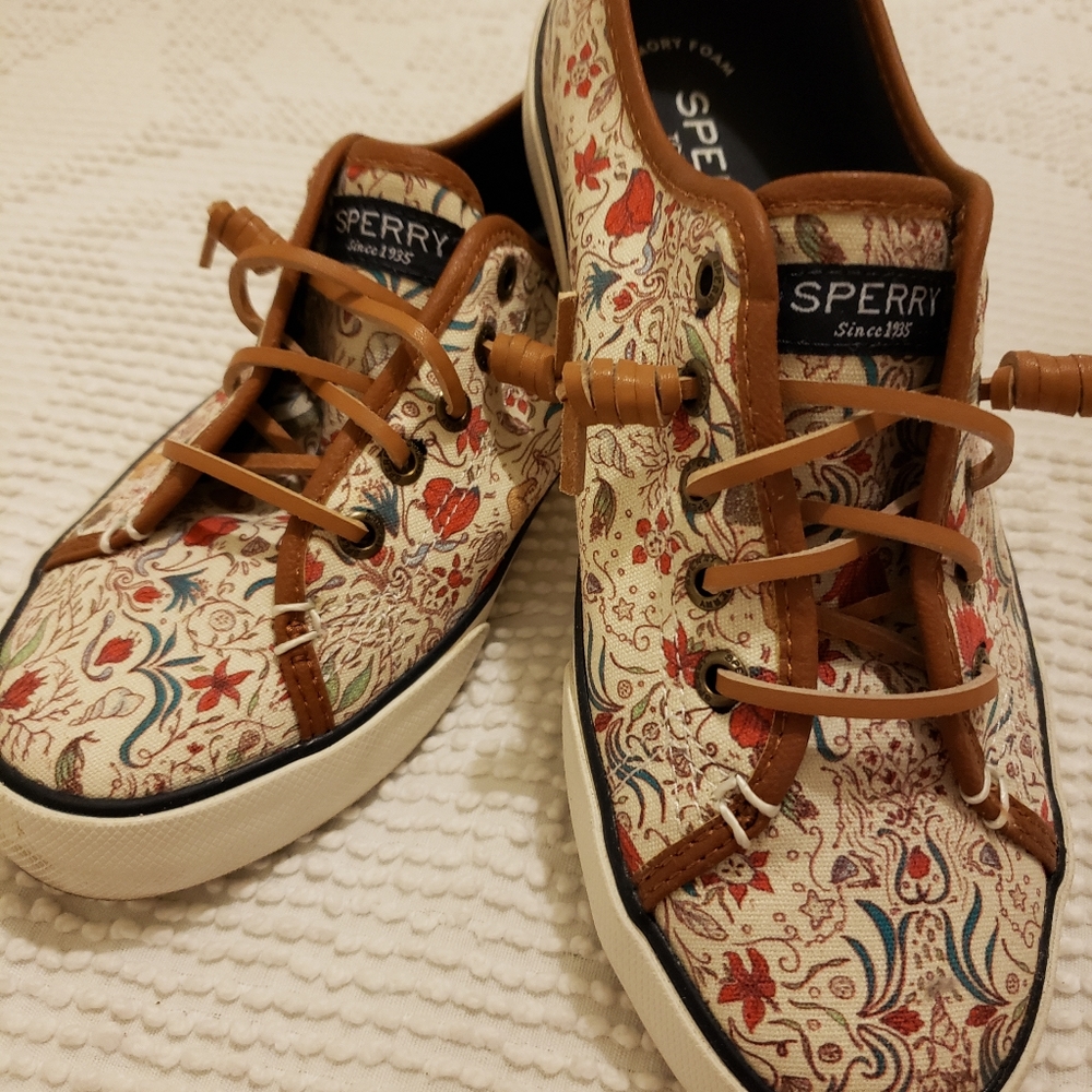 Sperry  Topsiders Sz 7